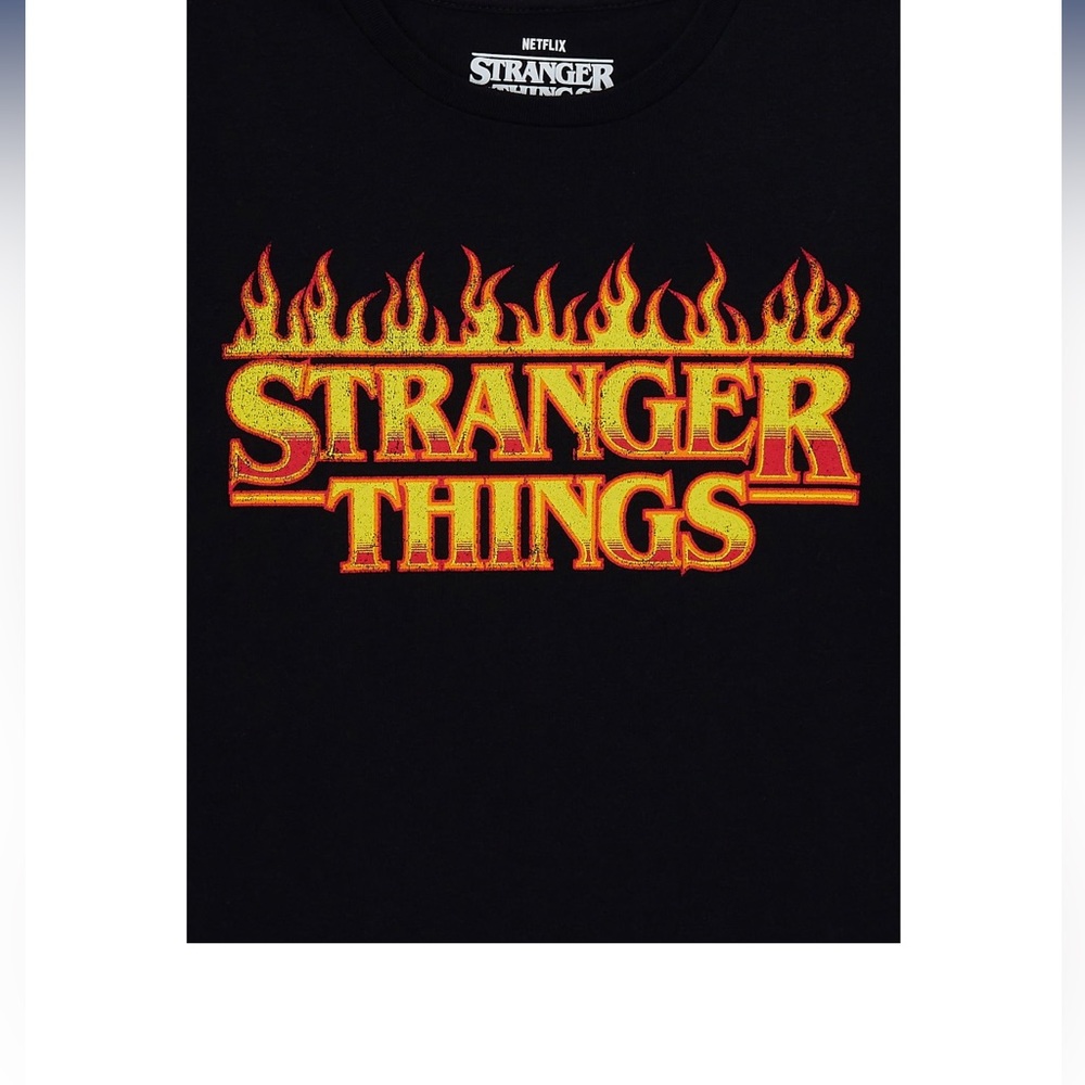 🌹Boys Netflix‎ T-Shirt NWOT
